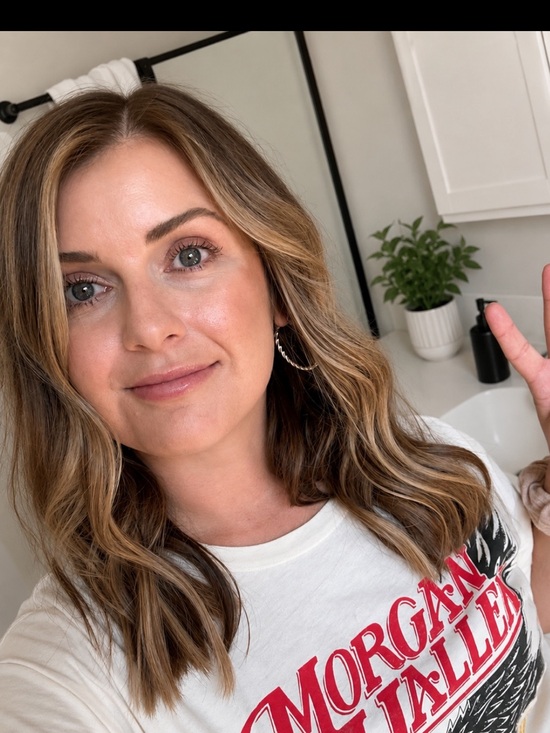 Tops - Kimberly is live! Come hang! Yeehaw Yeehaw! 🤠❤️